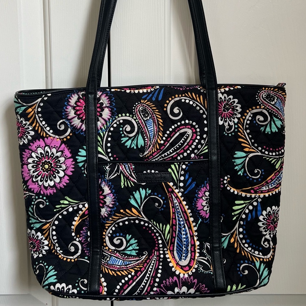 Vera Bradley Shoulder Bag (Paisley)